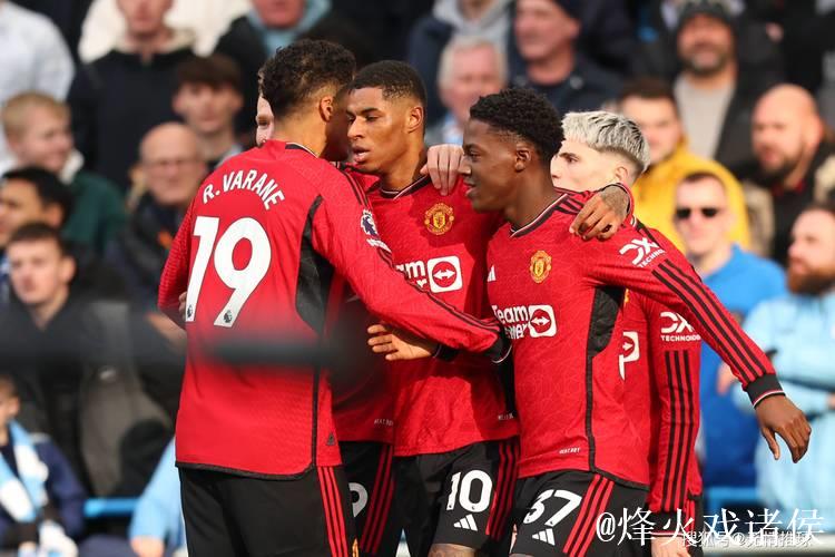 主场复仇战,曼联发布对阵伯恩茅斯海报:芒特一人出镜 主场复仇战,曼联发布对阵伯恩茅斯海报:芒特一人出镜